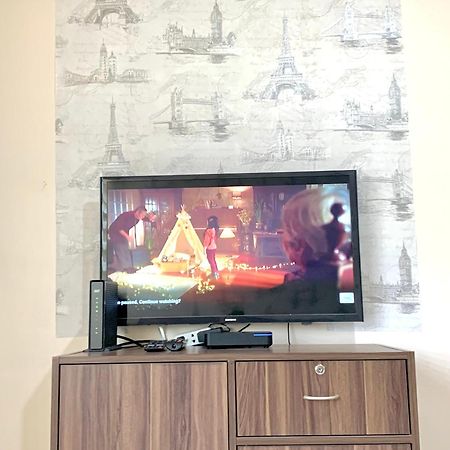 The Persimmon Studios Near Ayala And Sm City Cebu Eksteriør bilde