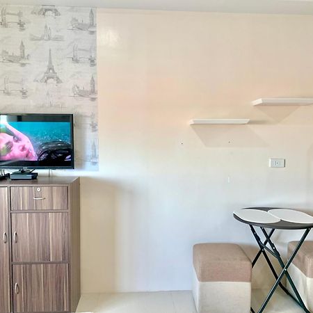 The Persimmon Studios Near Ayala And Sm City Cebu Rom bilde