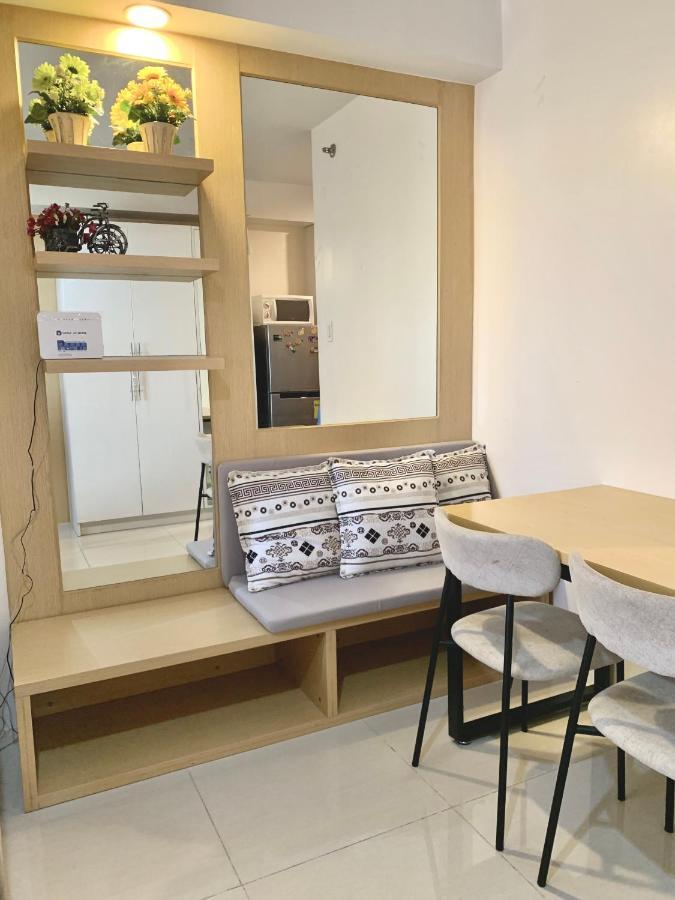 The Persimmon Studios Near Ayala And Sm City Cebu Eksteriør bilde