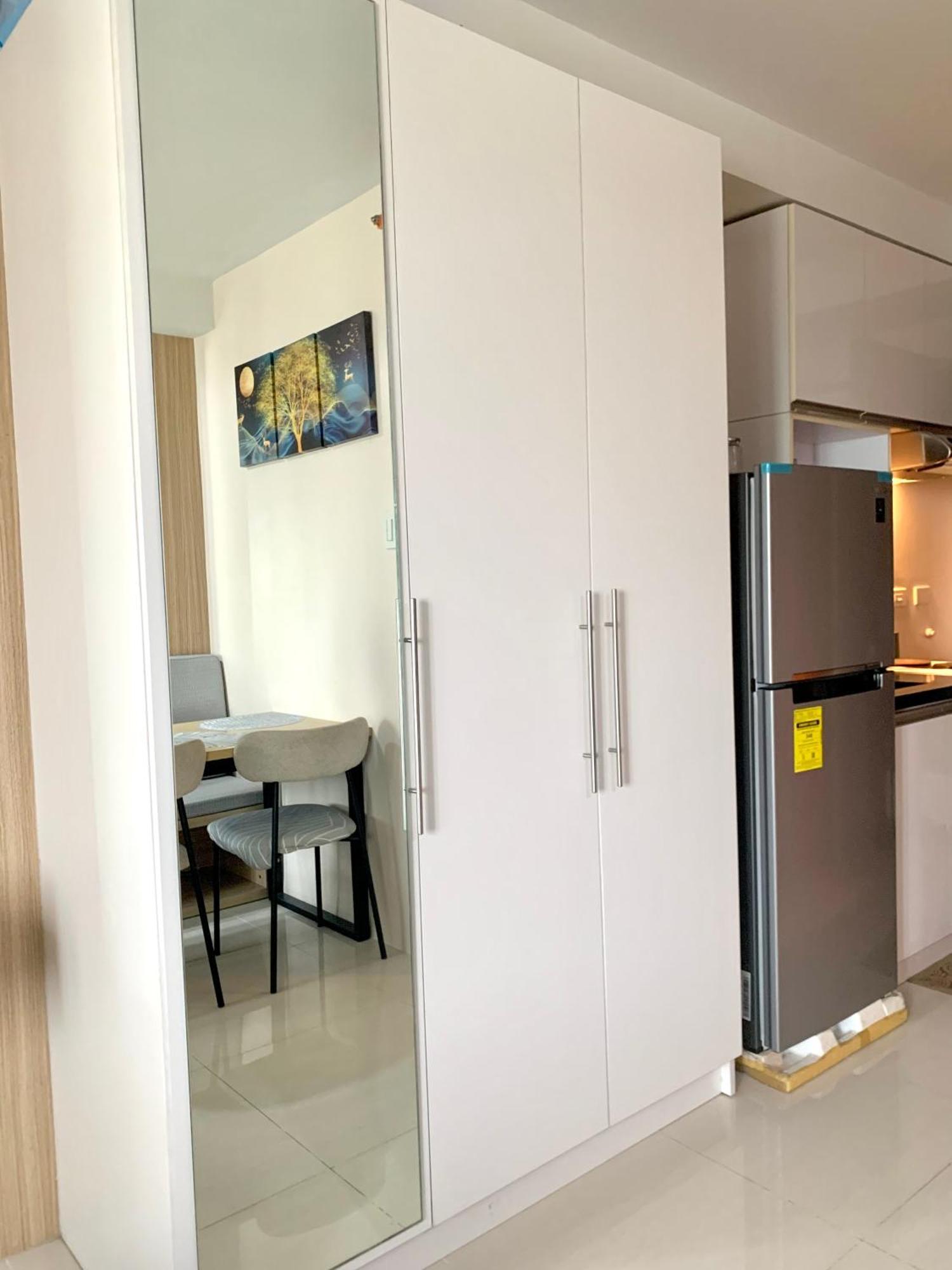 The Persimmon Studios Near Ayala And Sm City Cebu Rom bilde