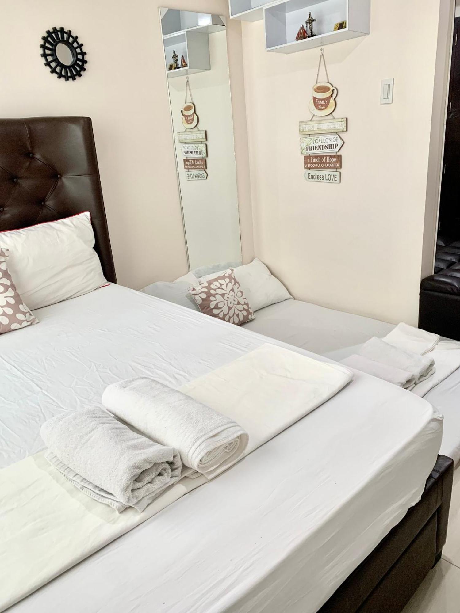 The Persimmon Studios Near Ayala And Sm City Cebu Rom bilde
